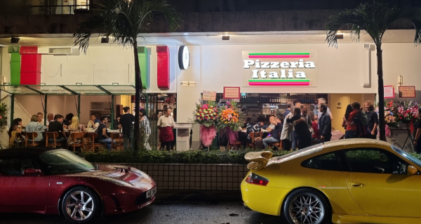 Grand Opening of Pizzeria Italia Lei King Wan 2